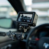Magnetic quick-release plate detached from DJI Osmo Action 6 Pro